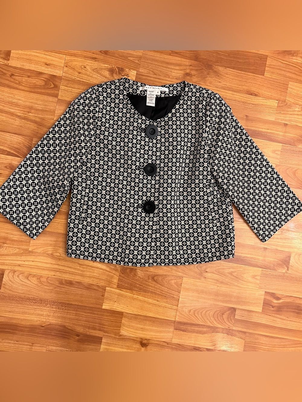 Max Studio Black & White Geometric Cropped Blazer